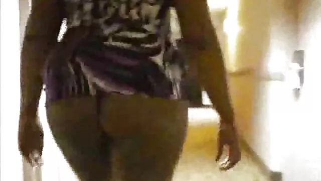 Nerd porno smateur latino adolescente mamada