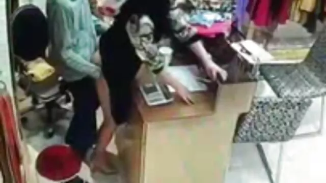 Mamada matutina videos latinos x y dedos en el coño