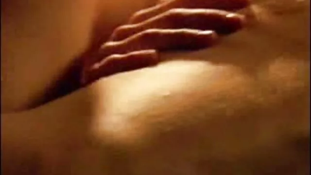 Crissy y Liza se lamen los coños porno gratis online español