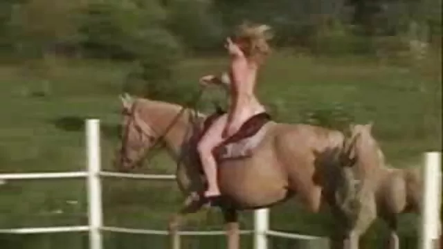 Orgía amoroso de chicas toga fiesta porn latino casero fuckfest
